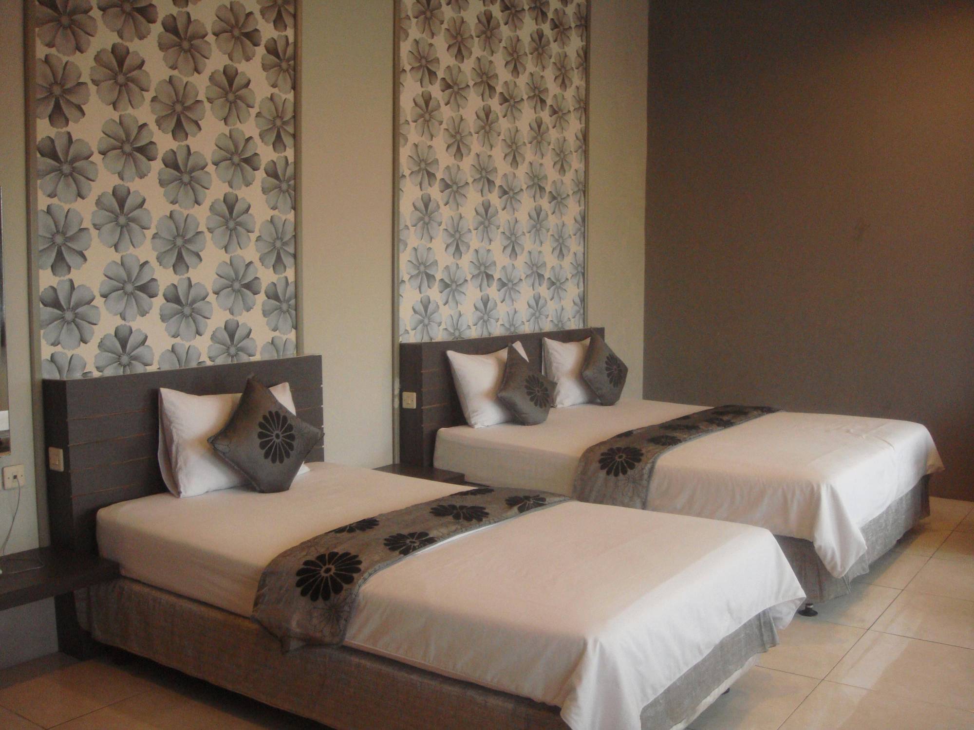 Marciella Hotel Bandung Kültér fotó
